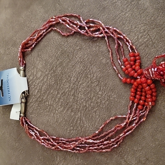 3/$30 NU FREEDOM Coral Red Multi-strand Torsade Glass Beaded Holiday Necklace - Picture 3 of 9
